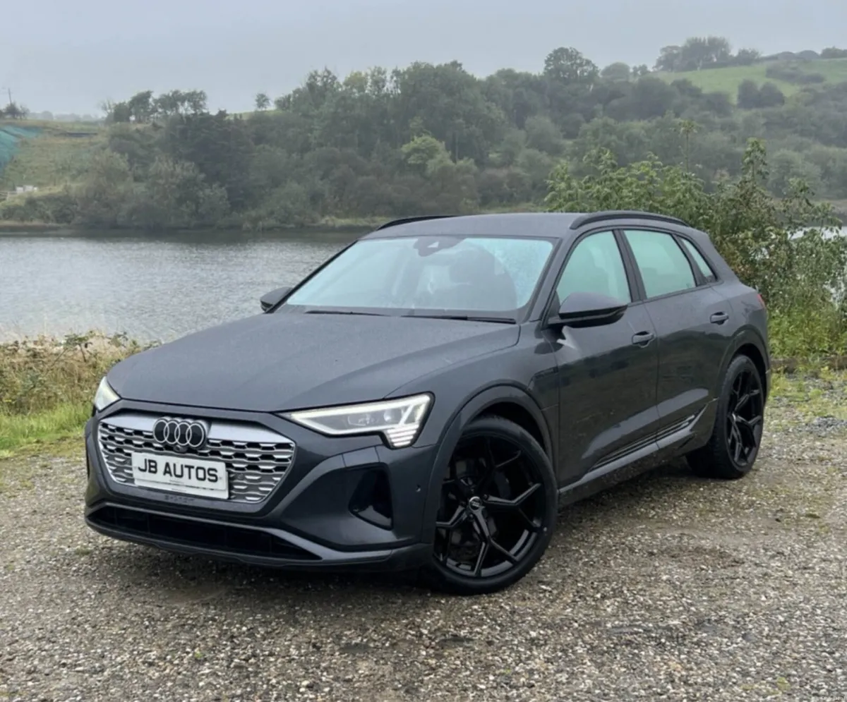 Audi q4 - Image 2