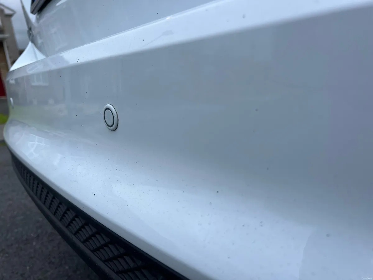 2013 Ford Focus Zetec Nct & Taxed - Image 6