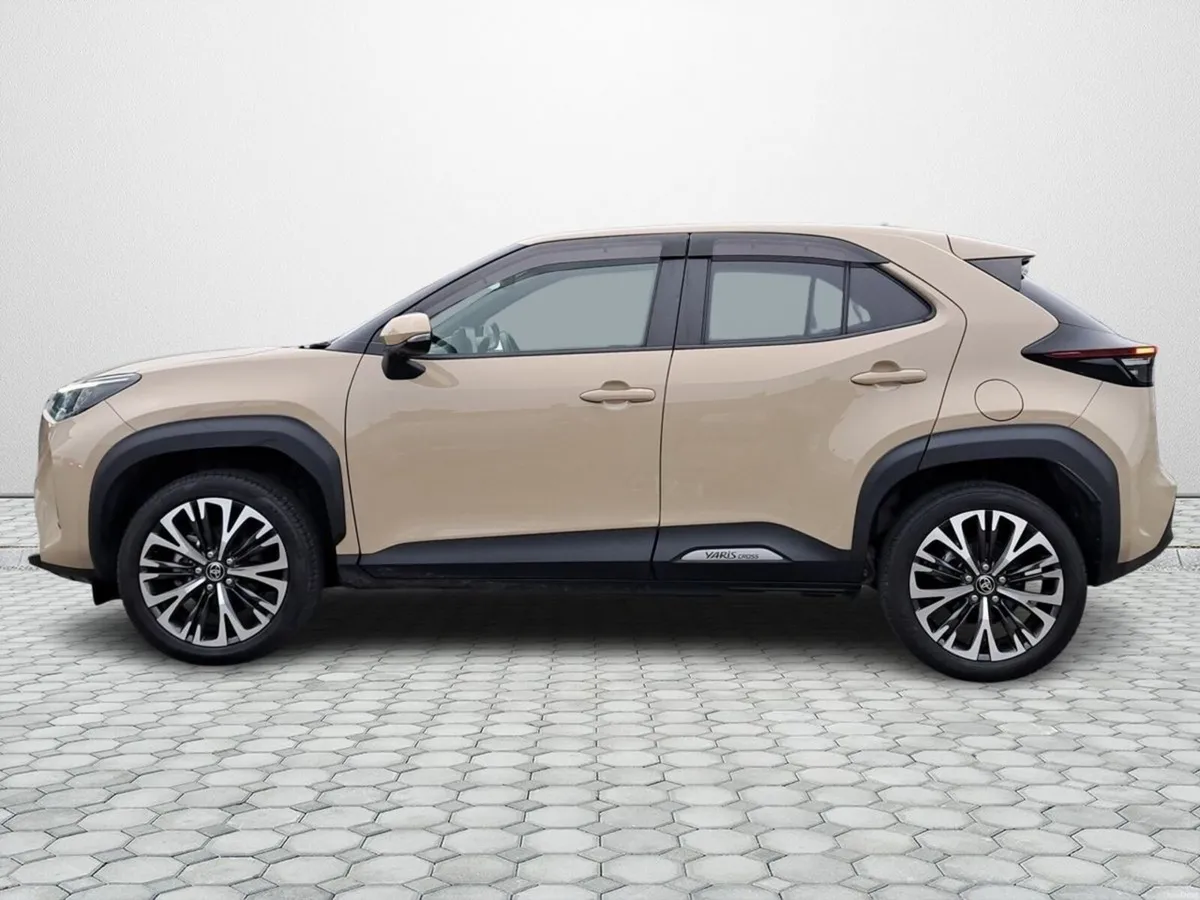 Toyota Yaris Cross 1.5 Hybrid CVT Luna - Image 5