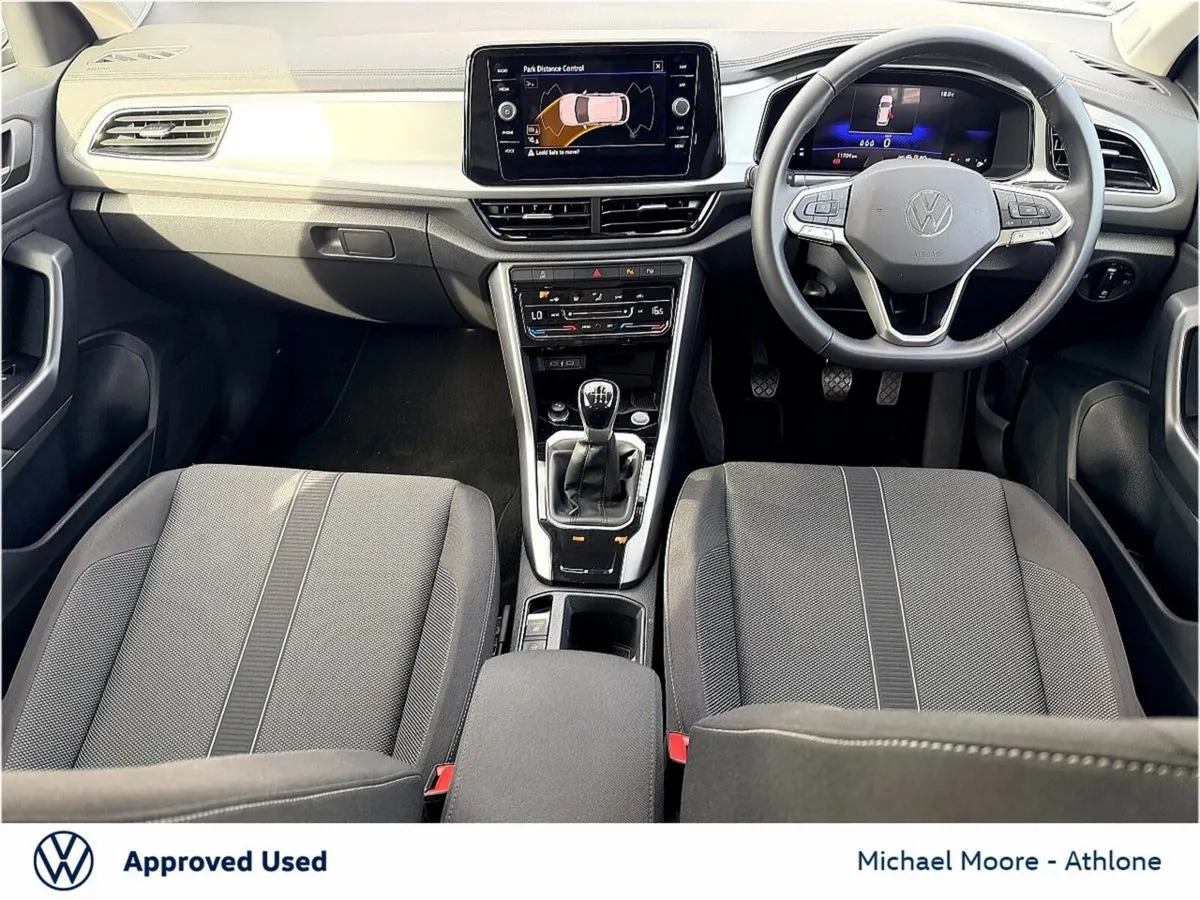 Volkswagen T-Roc EDITION 75 2.0TDI M6F 116HP - Image 2