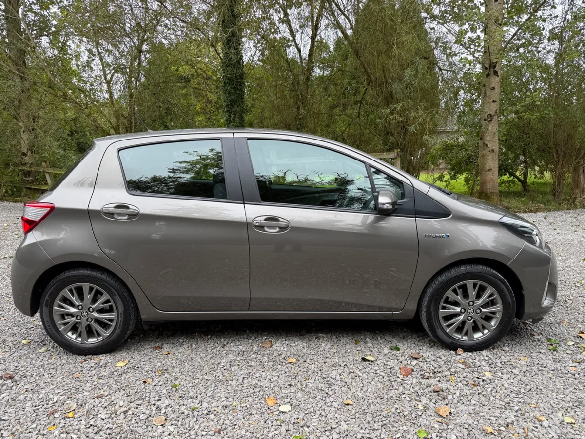 1.5 HYBRID ONLY 23K MILES LUNA MODEL - Image 3