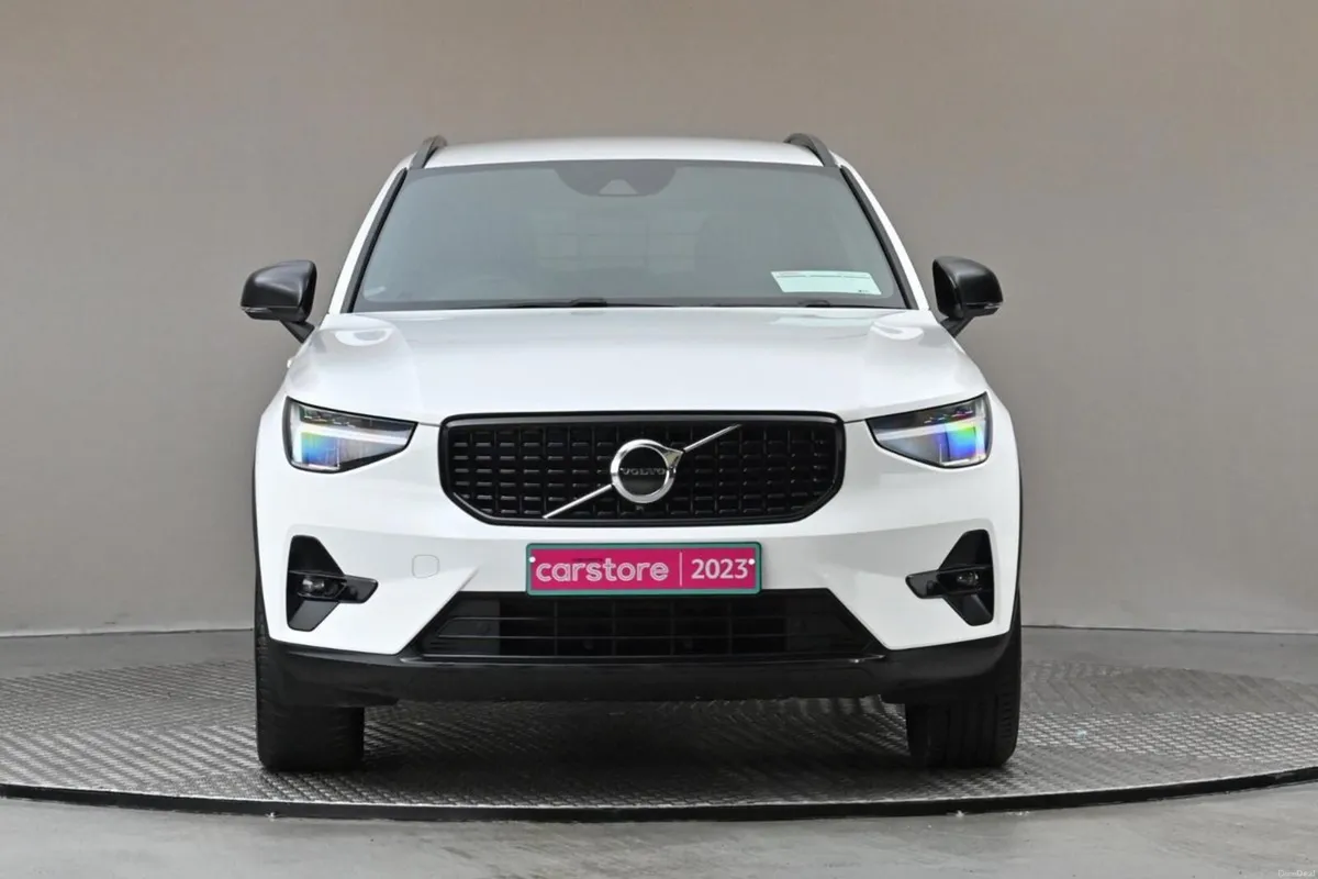 Volvo XC40 1.5 T4 RECHARGE PHEV - Image 2