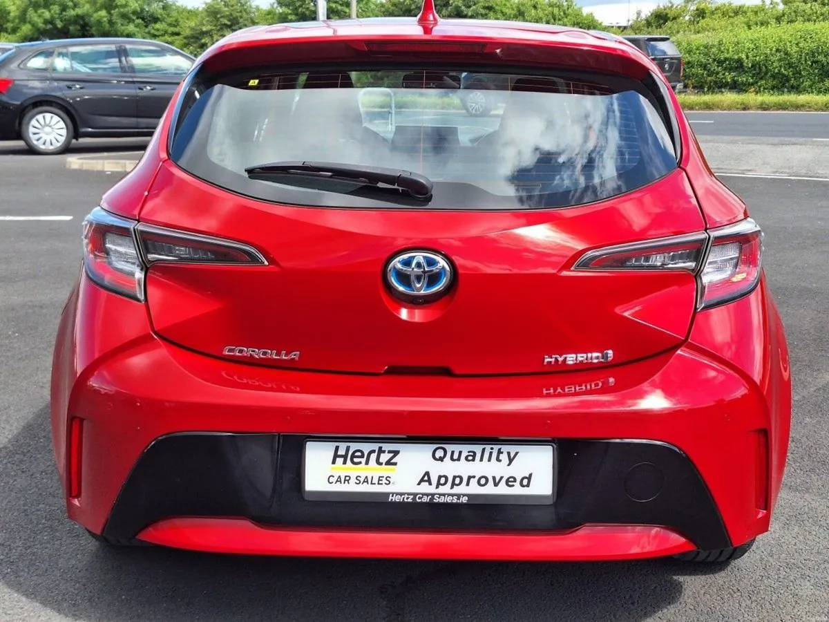 Toyota Corolla ICON TECH HEV CVT 1.8 Petrol Automa - Image 3