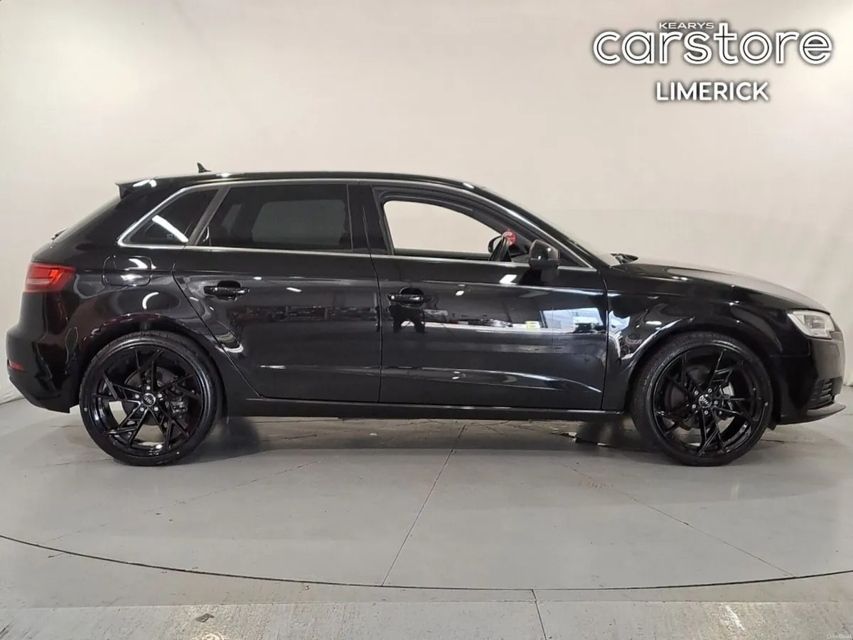 Audi A3 Sportback TFSI 1.4 - Image 2