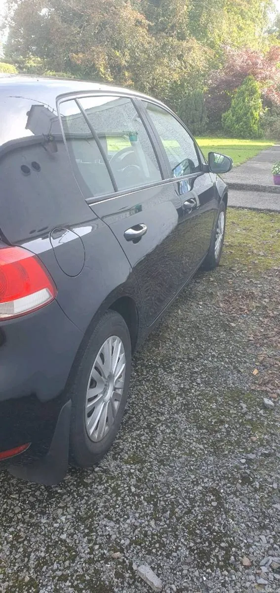 Volkswagen Golf - Image 2