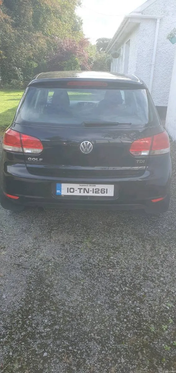 Volkswagen Golf - Image 4