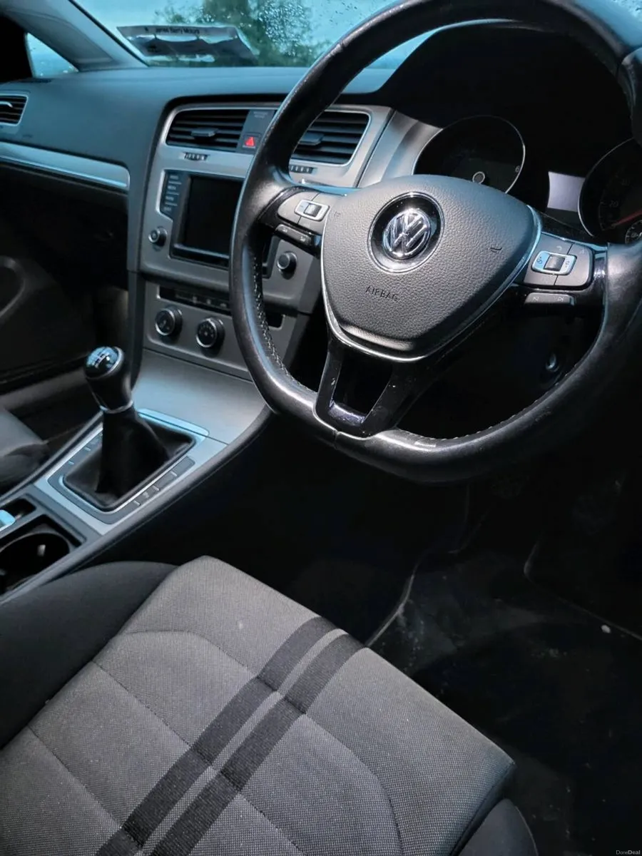 VW GOLF 2O16 - Image 5