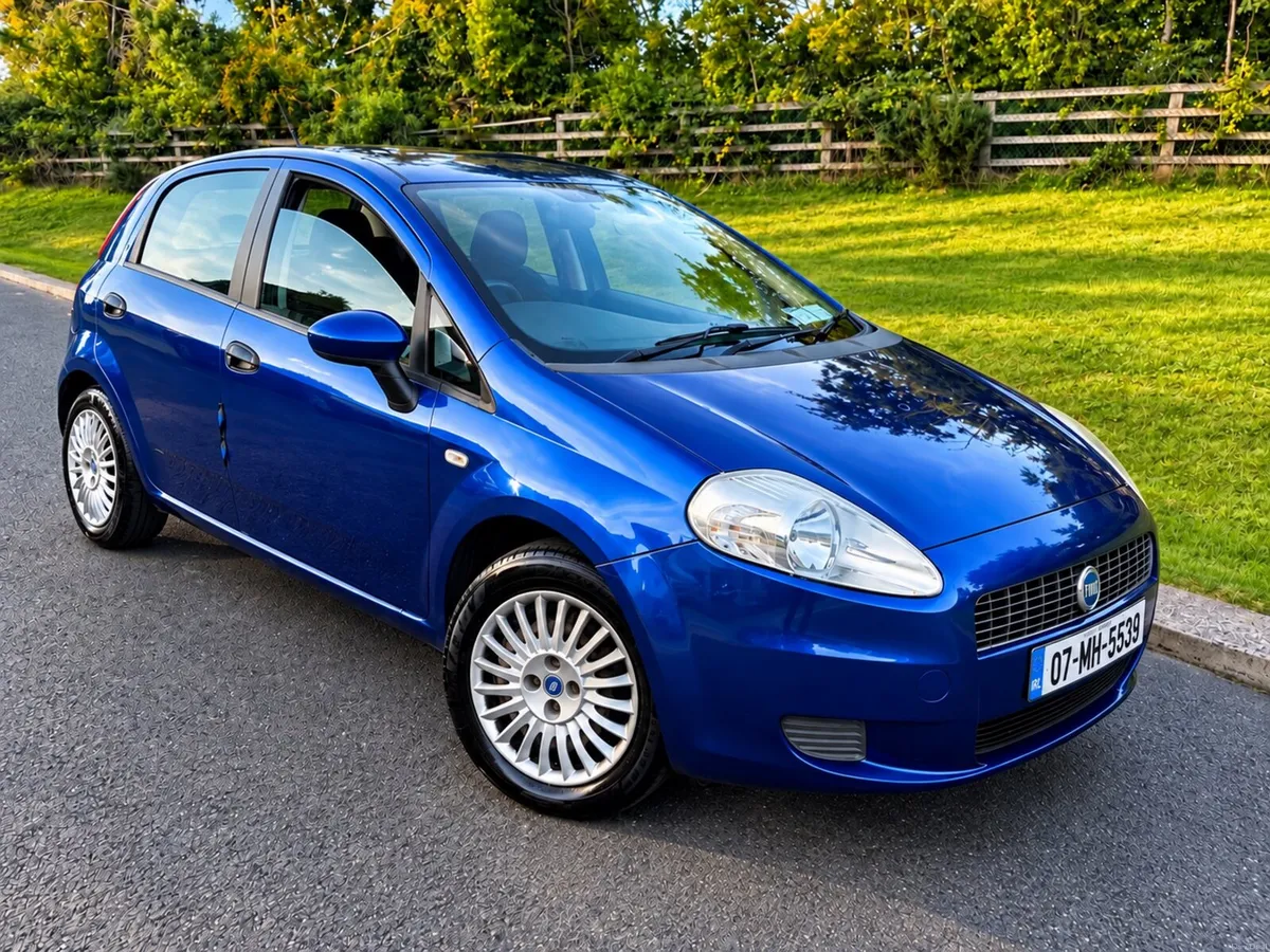 Fiat Punto Grande - NCT 08/27 - 140km - Image 1