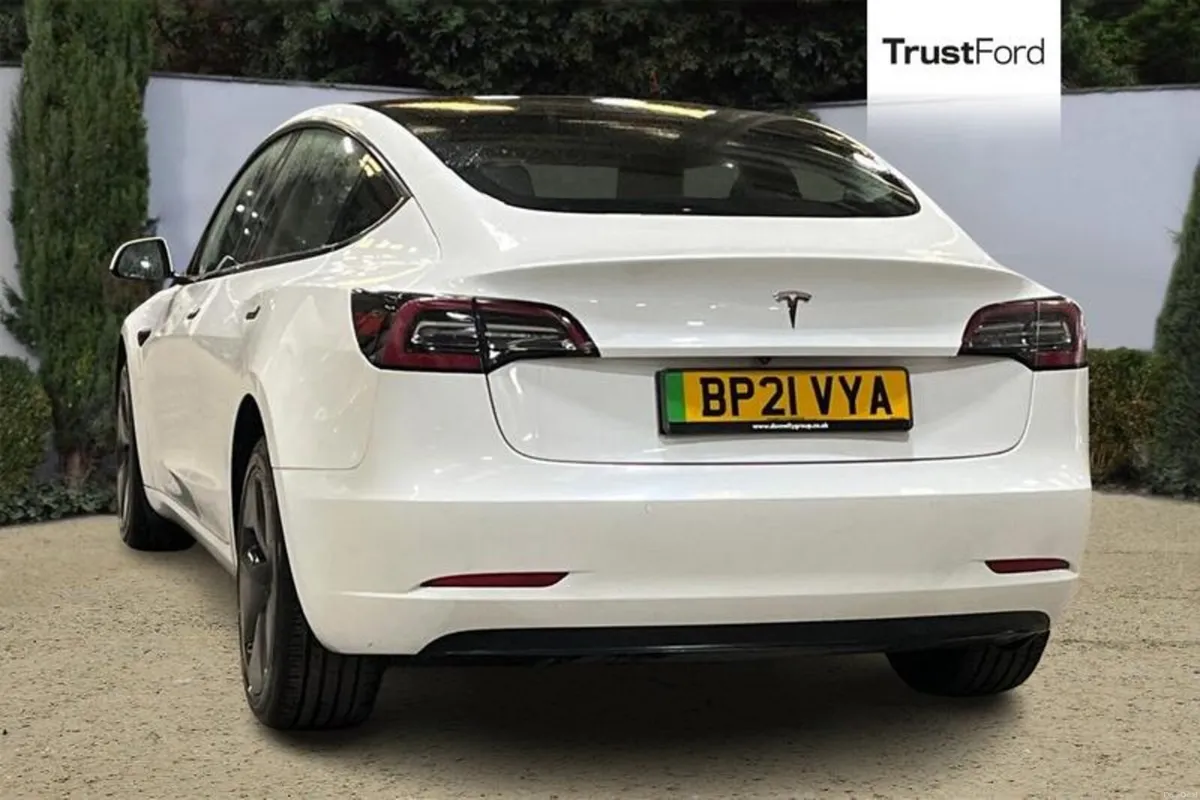 Tesla Model 3 Standard Plus 4dr Auto - Image 2