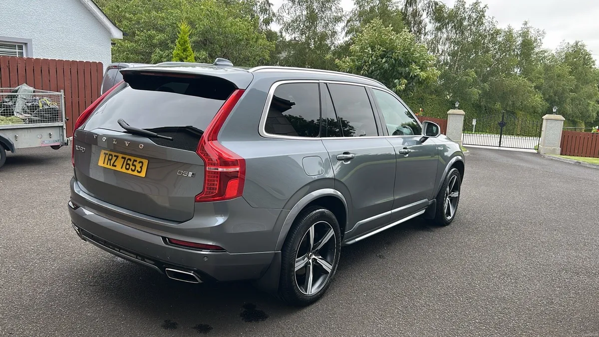Volvo XC90 R-Design 2018 - Image 3