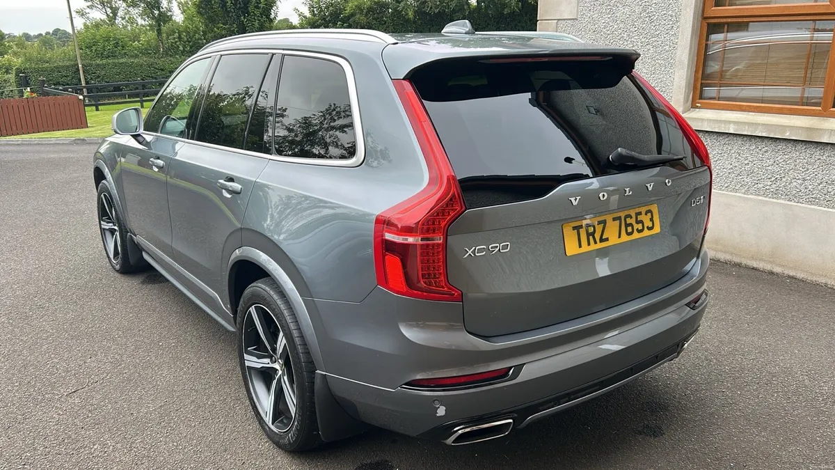 Volvo XC90 R-Design 2018 - Image 5