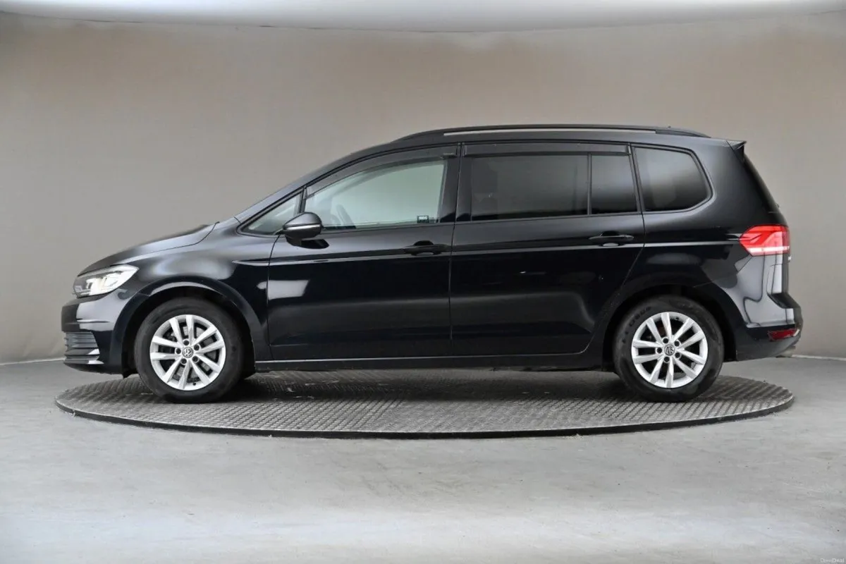 Volkswagen Touran 1.4 TSI DSG COMFORTLINE - Image 5