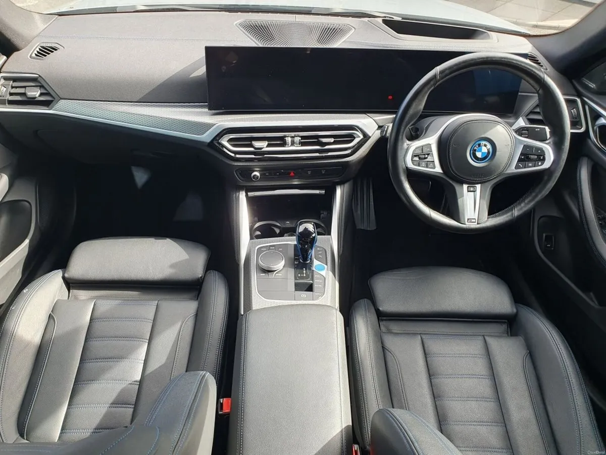 BMW i4 eDrive40 M Sport - Image 4