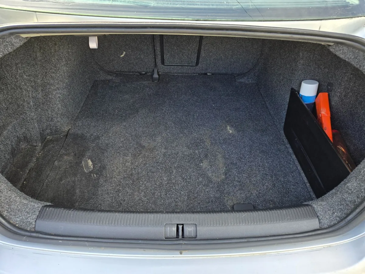 VW Jetta 2008 for sale with NCT until 26/12 - Image 6