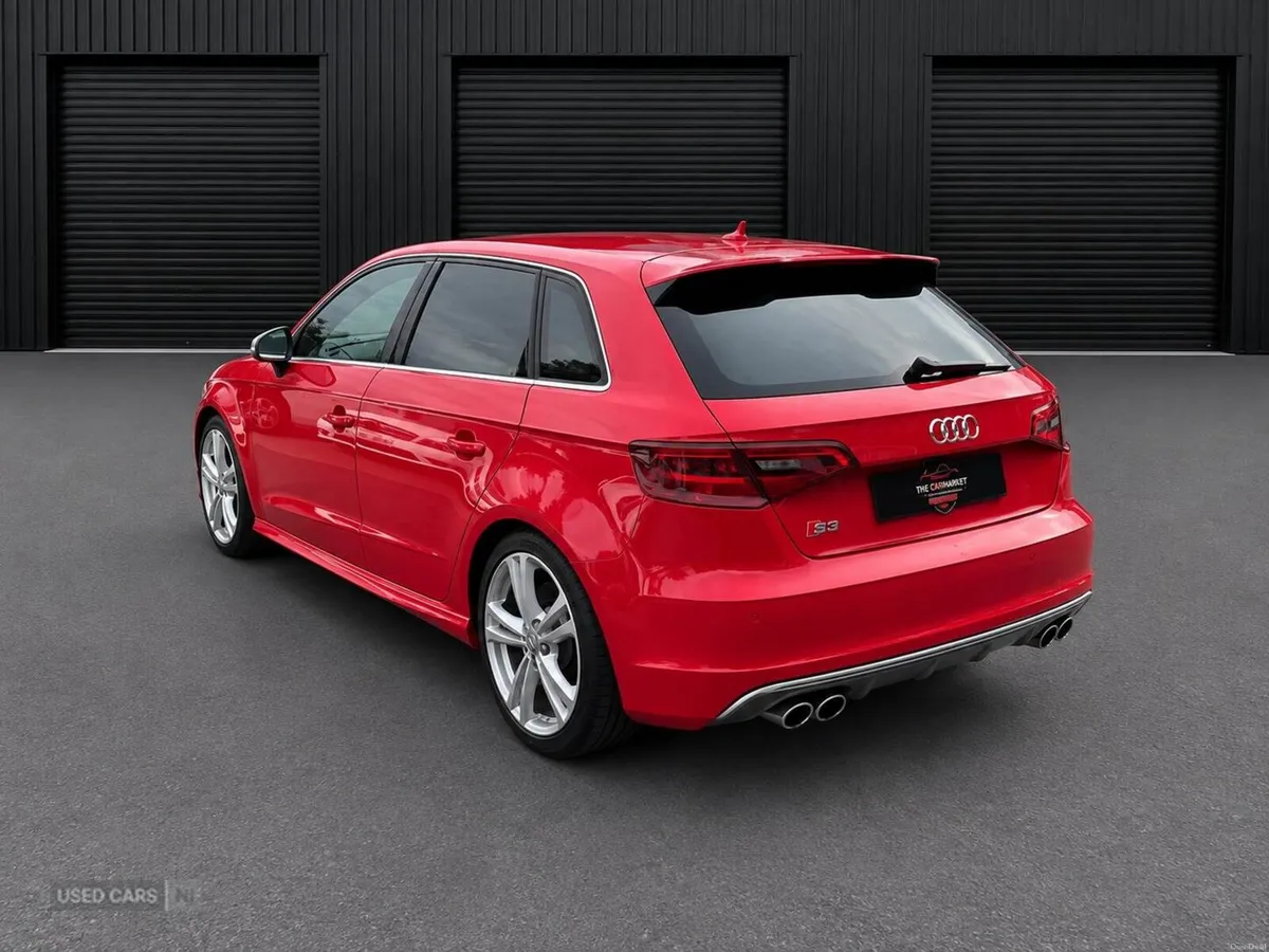 Audi S3 2.0 TFSI Sportback S Tronic quattro Euro 6 - Image 5