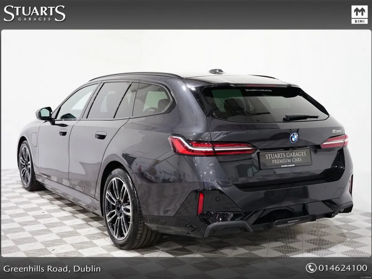 BMW 5-Series COMFORT PACK, TECH PACK AND TOWBAR, S - Image 2