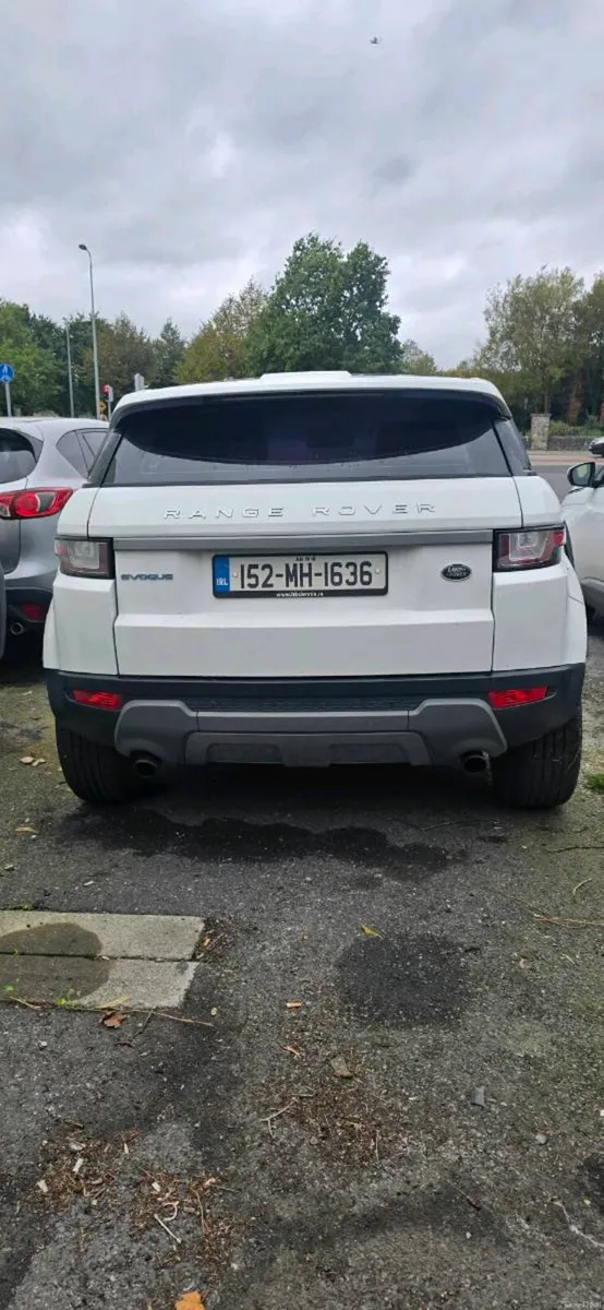 Range Rover - Image 2