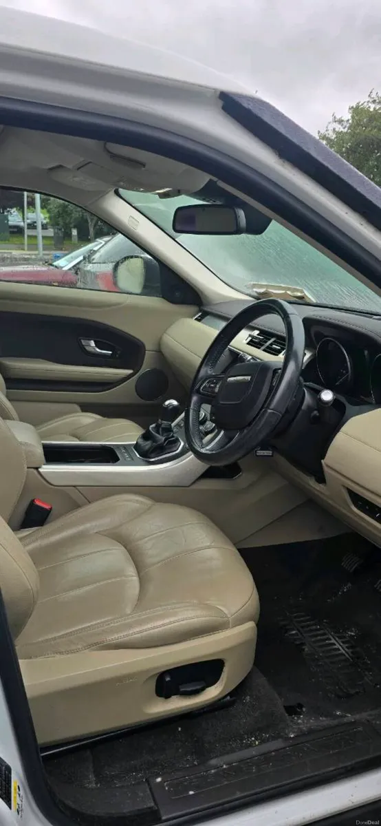 Range Rover - Image 5