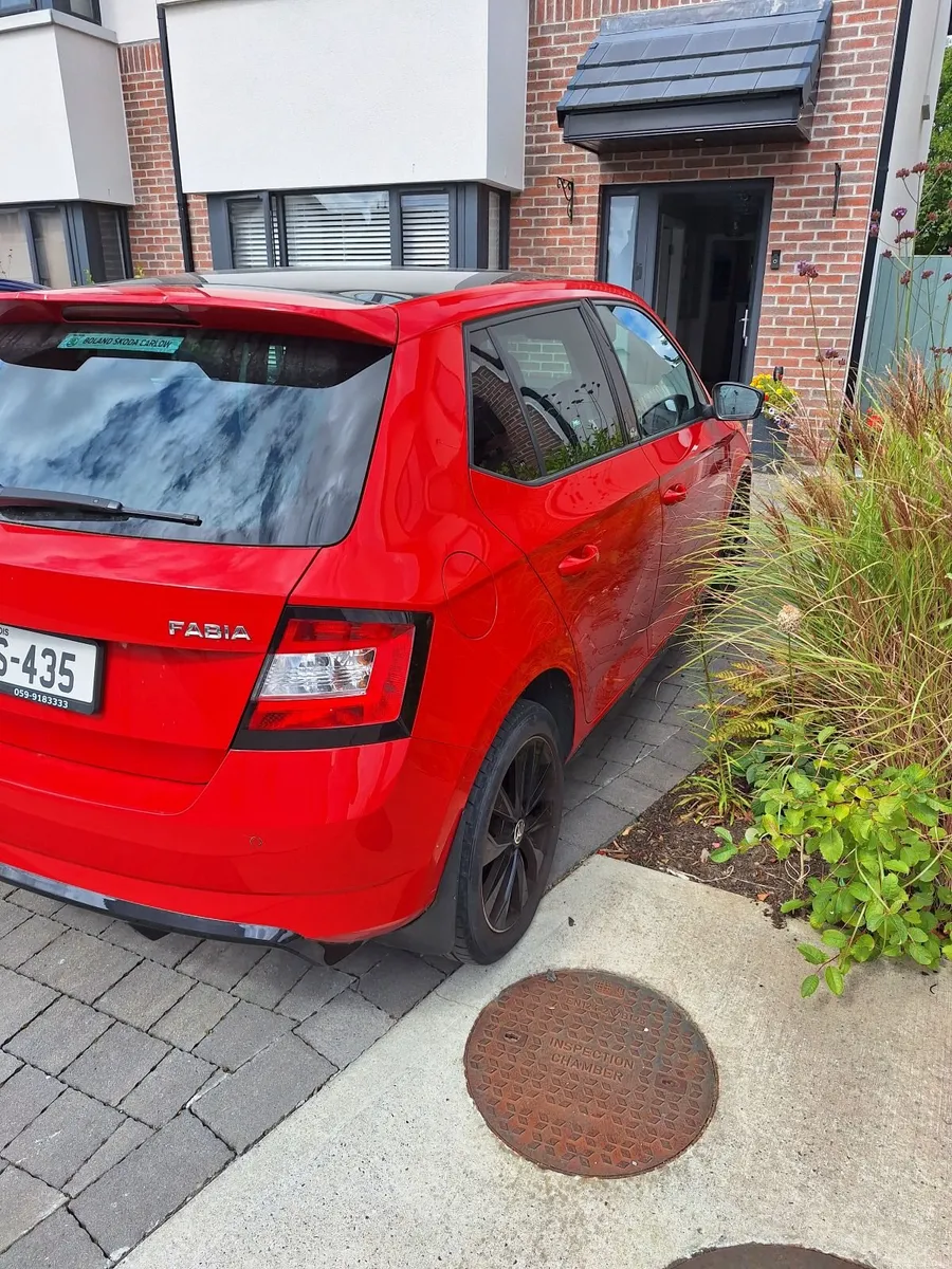 Skoda Fabia 2018 - Image 2