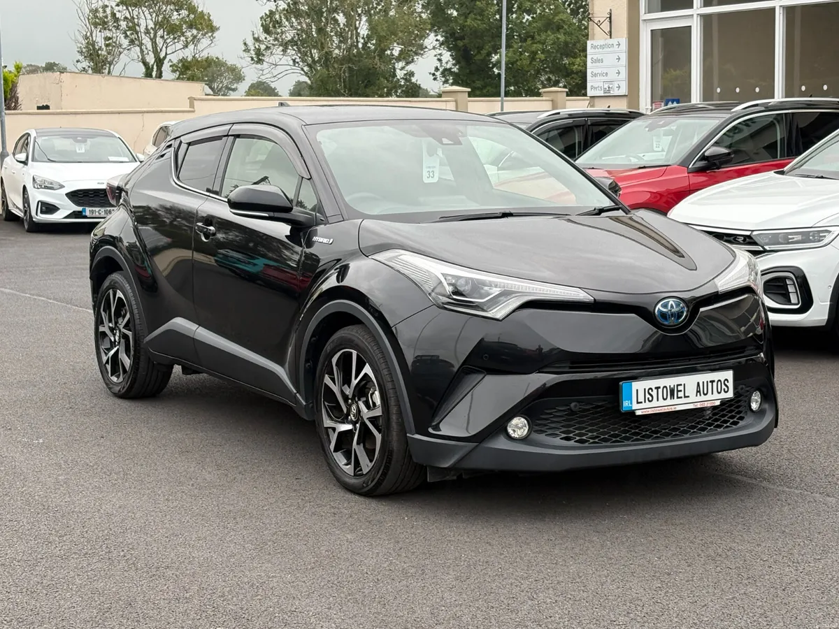 HIGH SPEC **171 TOYOTA C-HR 1.8 PETROL HYBRID AUTO - Image 4