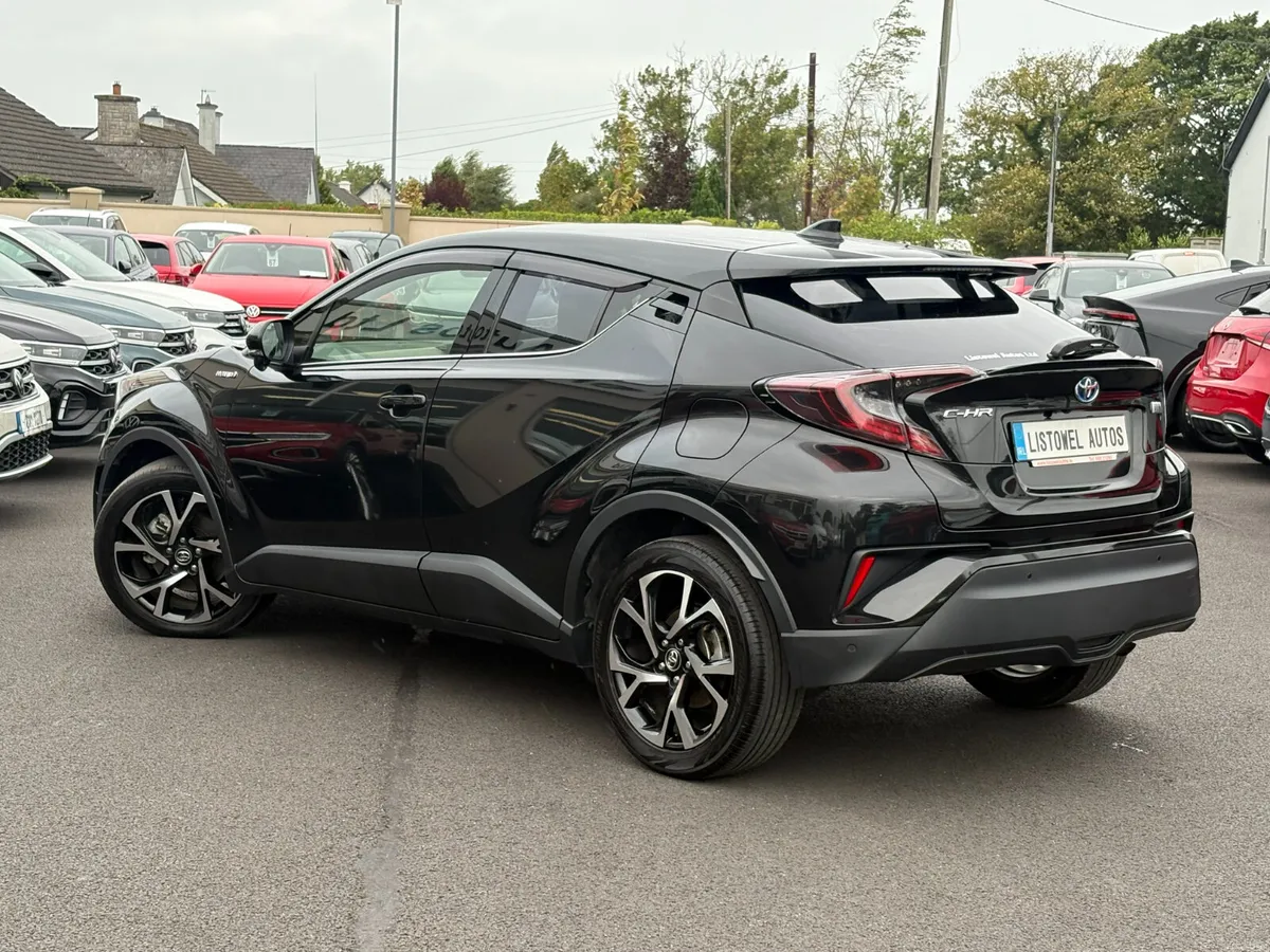 HIGH SPEC **171 TOYOTA C-HR 1.8 PETROL HYBRID AUTO - Image 3