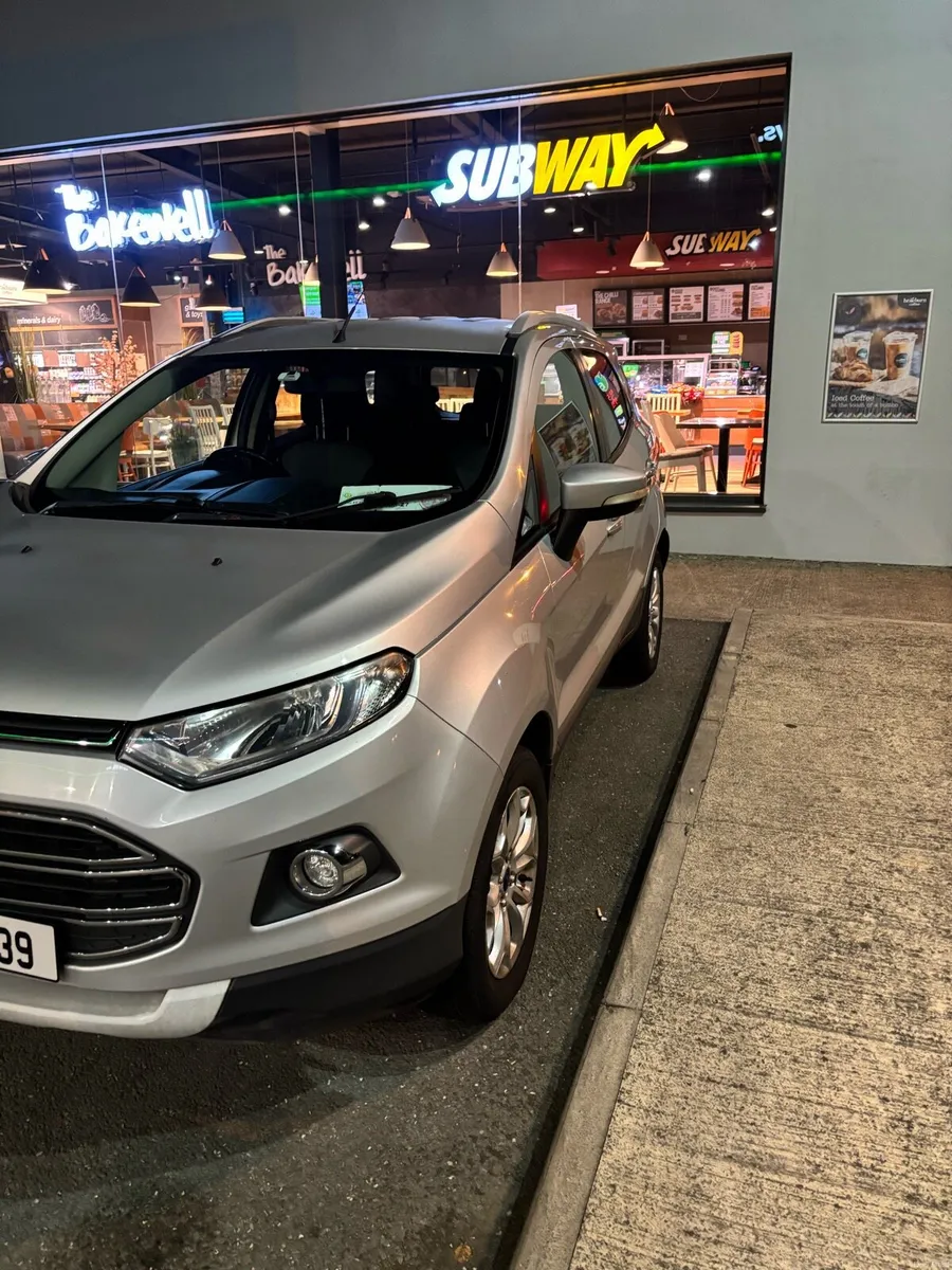 Ford Ecosport - Image 2
