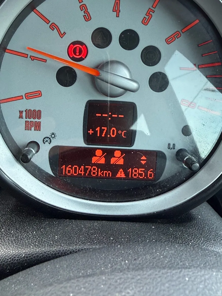 Mini Cooper - Image 6
