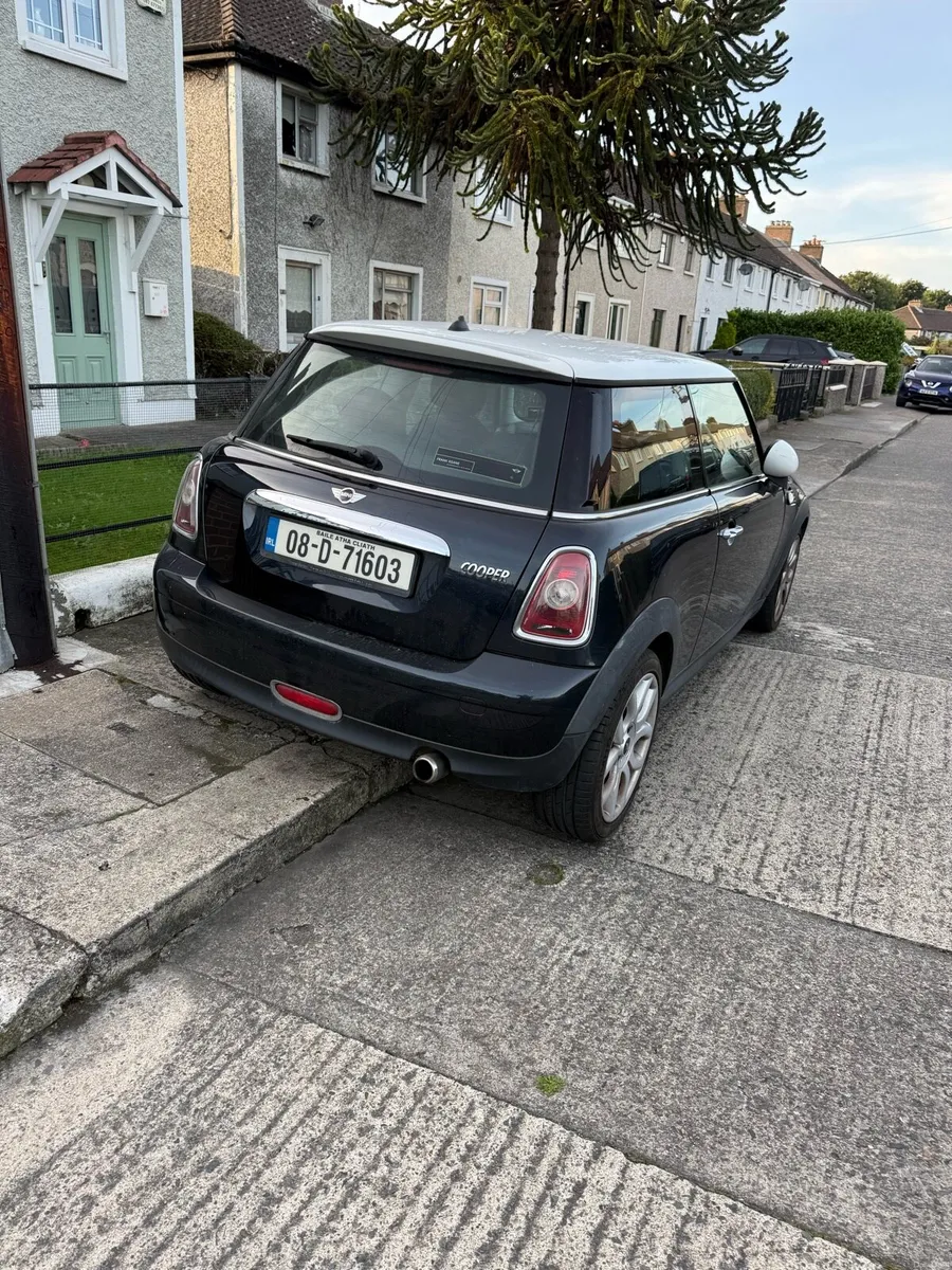 Mini Cooper - Image 2
