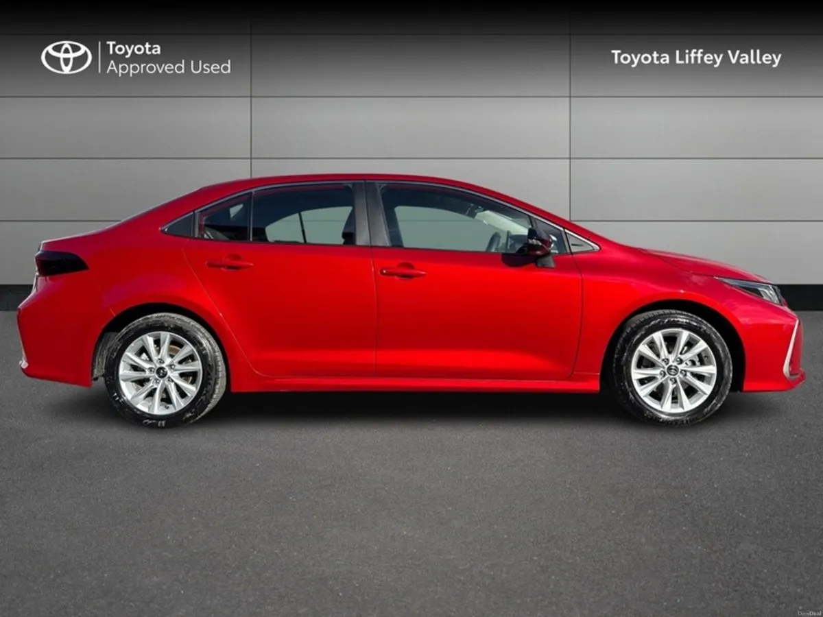 Toyota Corolla COROLLA SALOON LUNA - Image 3