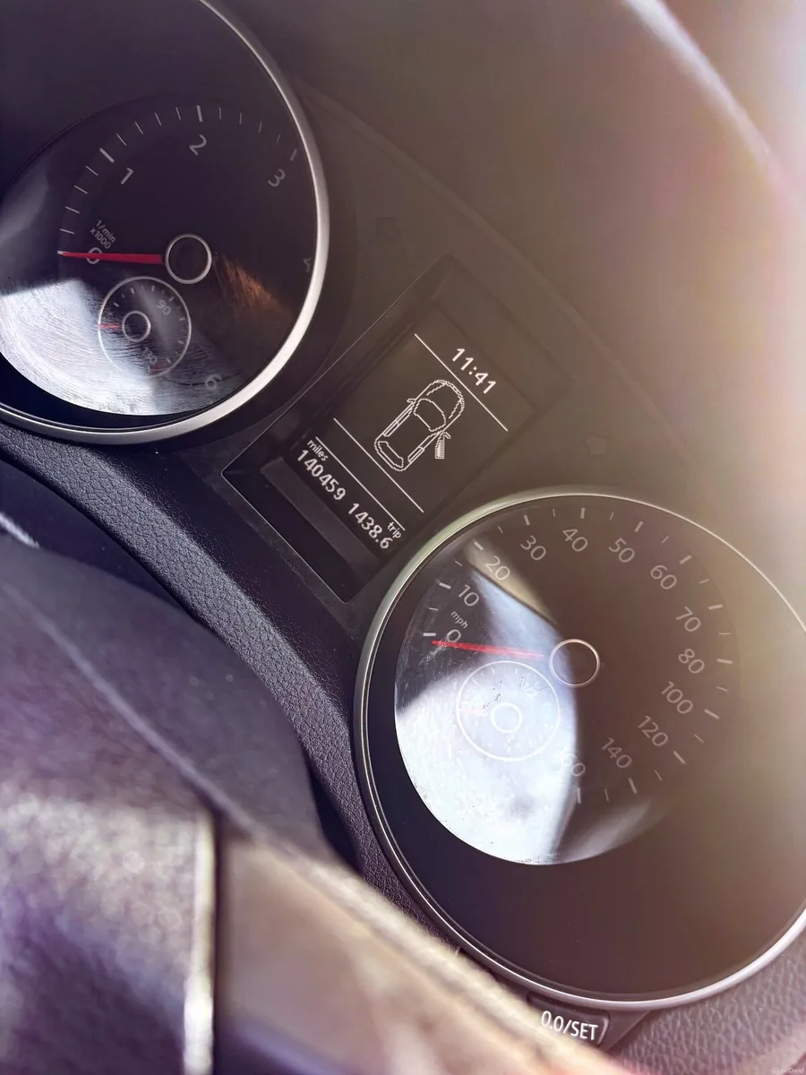 Volkswagen Golf 2012 - Image 3