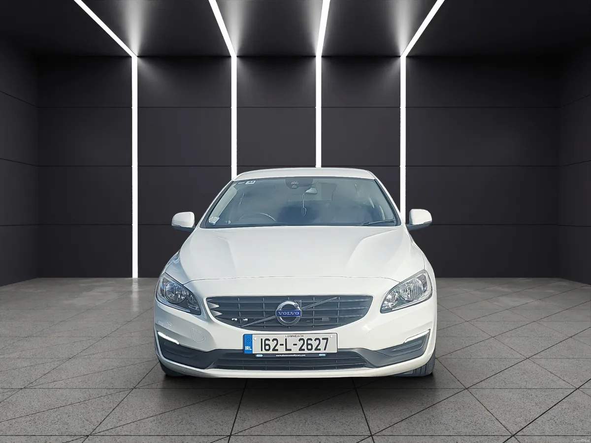 Volvo S60 2016 - Image 2