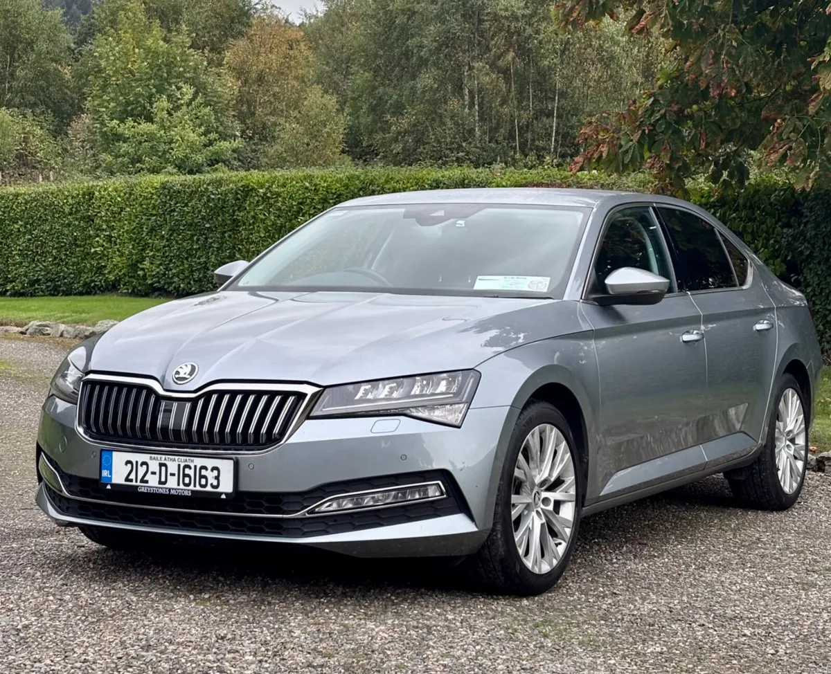 212 Skoda Superb Automatic - Mint Condition - Image 1