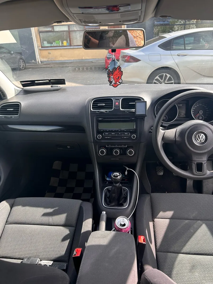Volkswagen Golf 1.6 TDI - Image 6