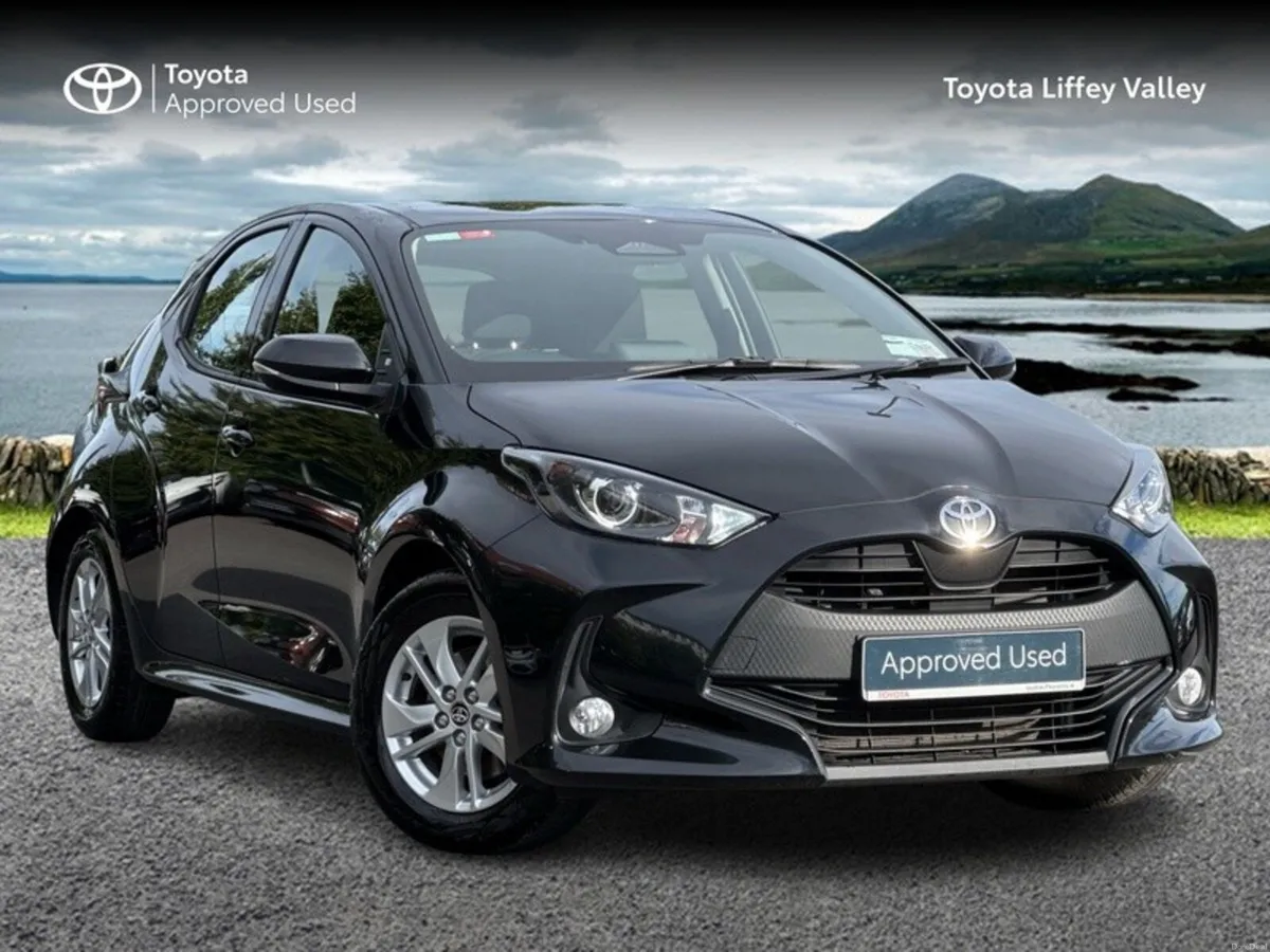Toyota Yaris Yaris HEV Luna - Image 1