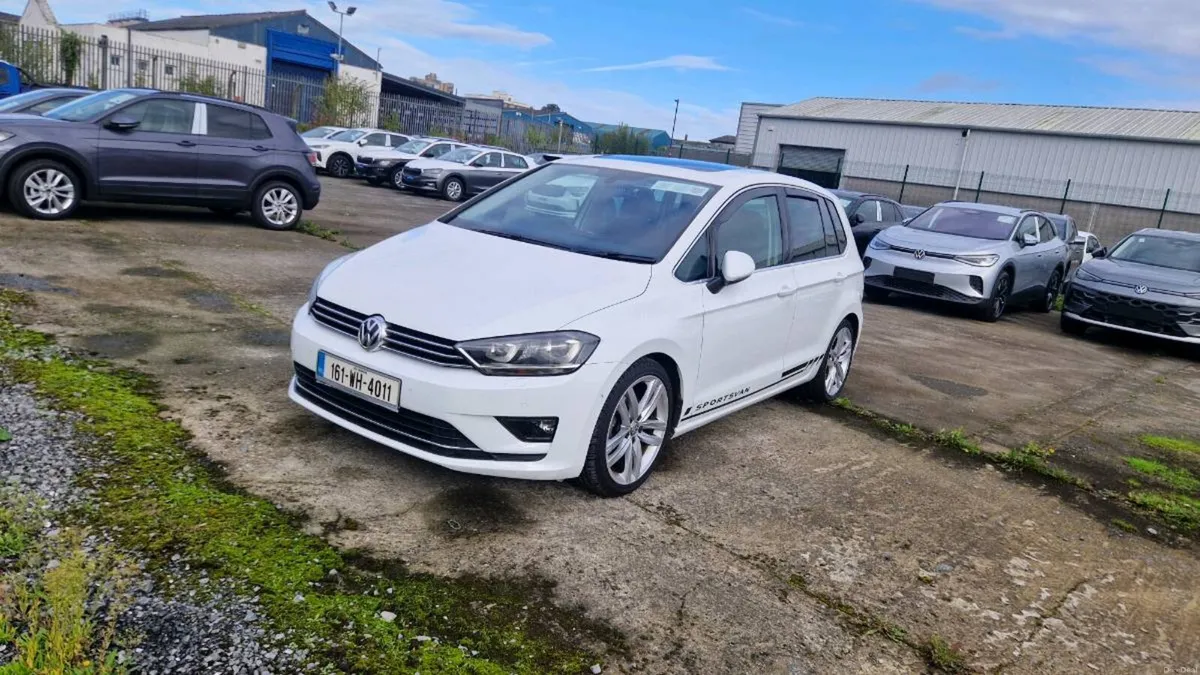 Volkswagen golf SV 2016 1.4 Sport tsi - Image 5