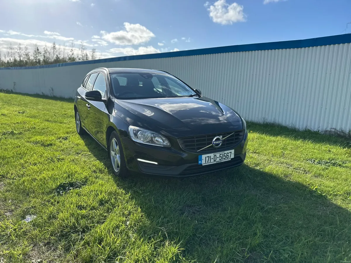 Volvo V60 2017 New NCT 09/28 - Image 2