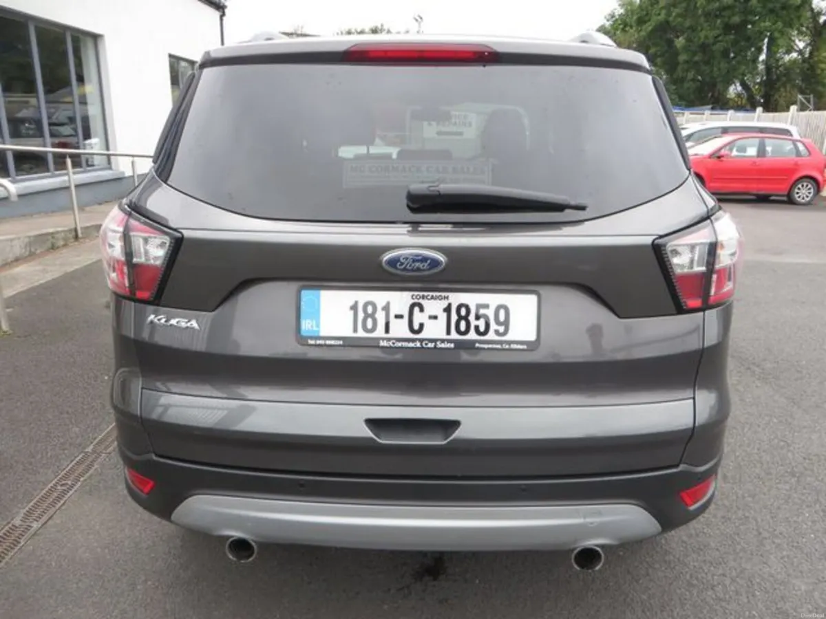 Ford Kuga Titanium 1.5 TDCI 120PS FWD 4D - Image 4