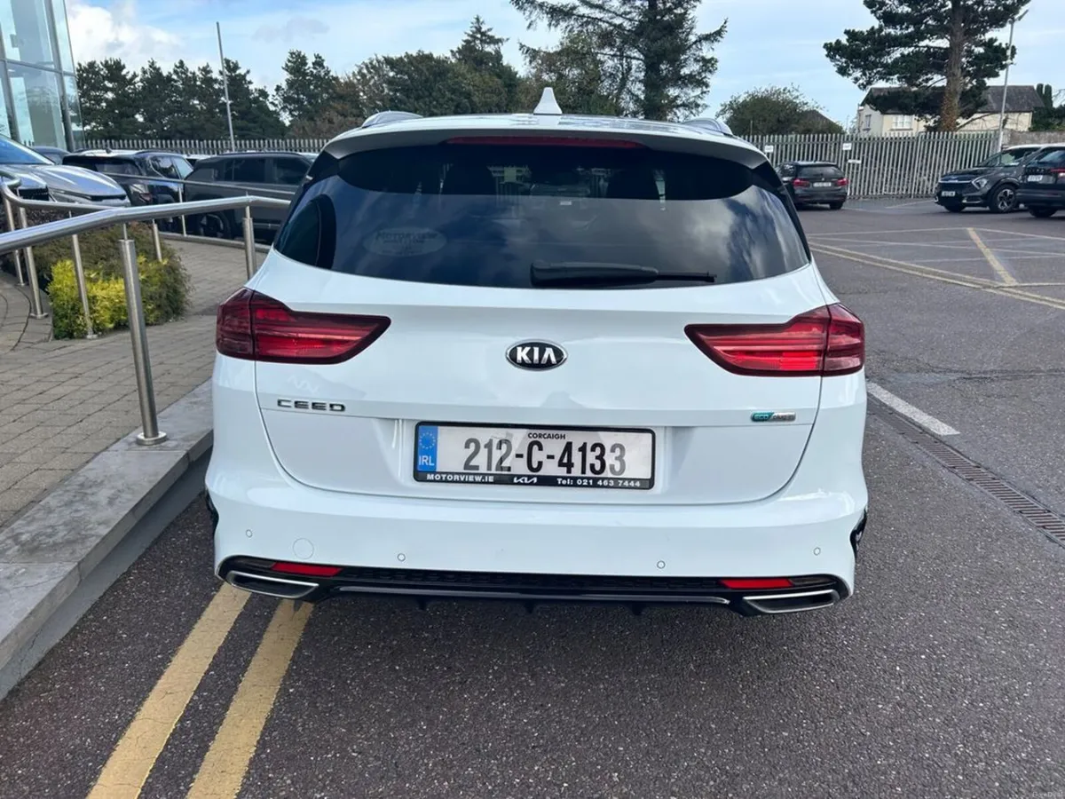 Kia Ceed *Automatic* SW Phev Trailer 5DR - Image 5