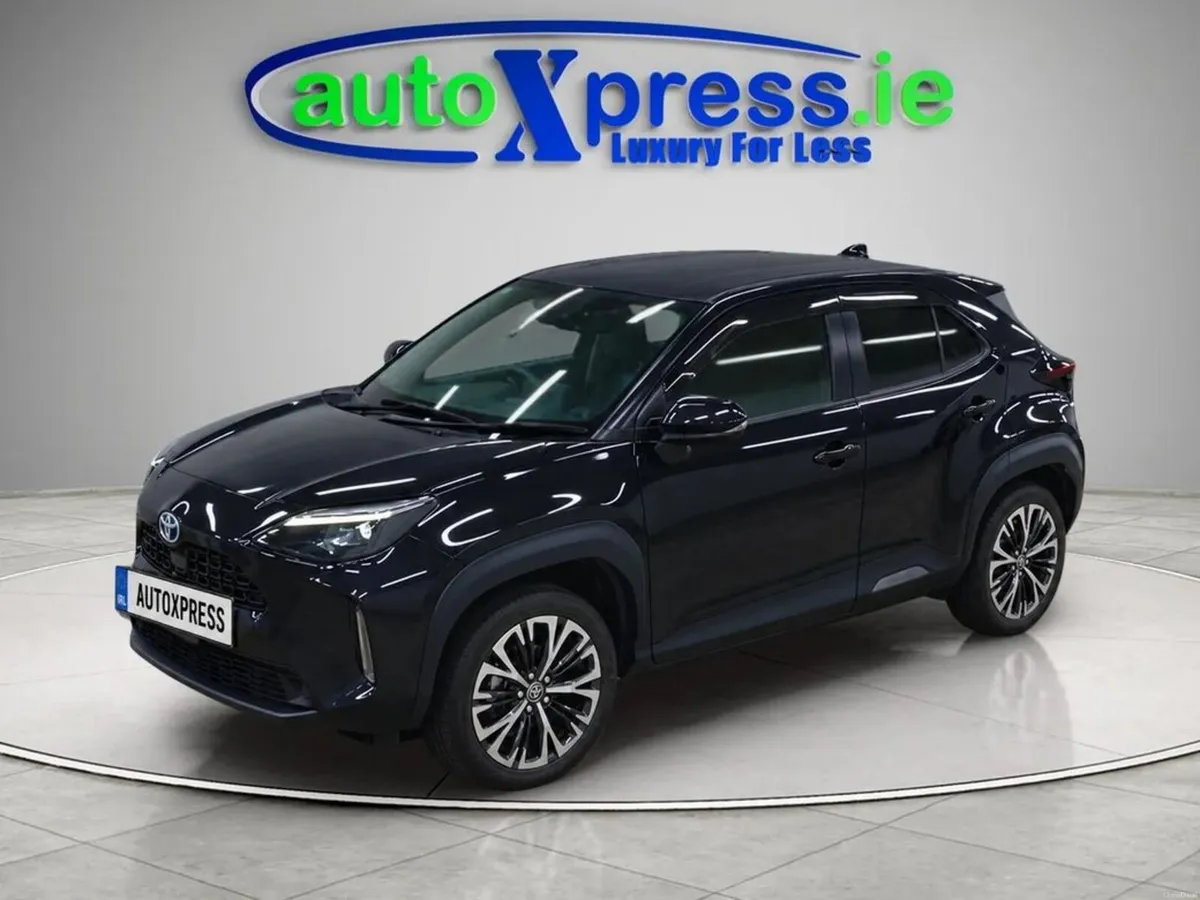 Toyota Yaris Cross 1.5 HYBRID Z, Low mileage, 360° - Image 5