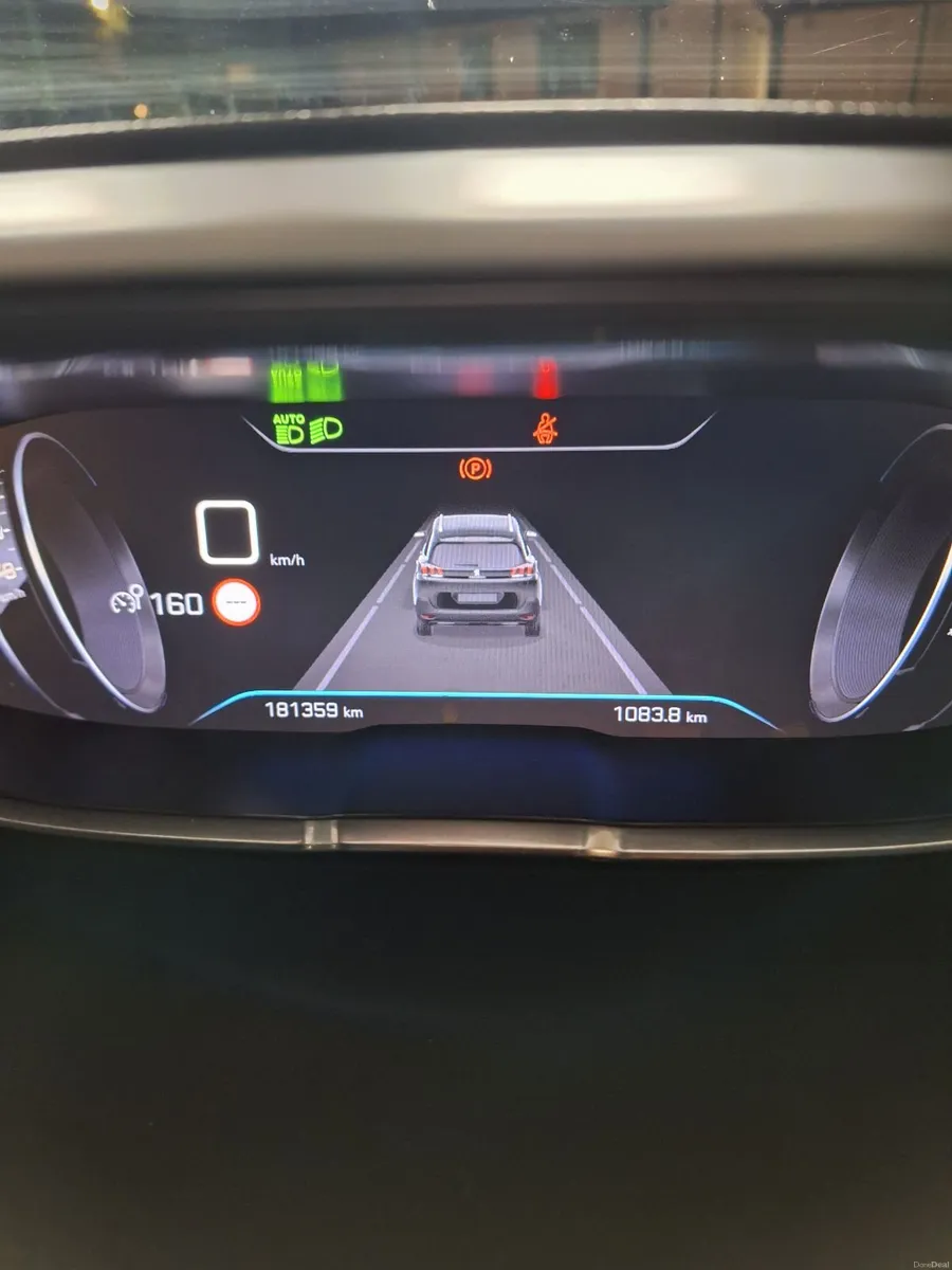 Peugeot 5008 2018 - Image 3