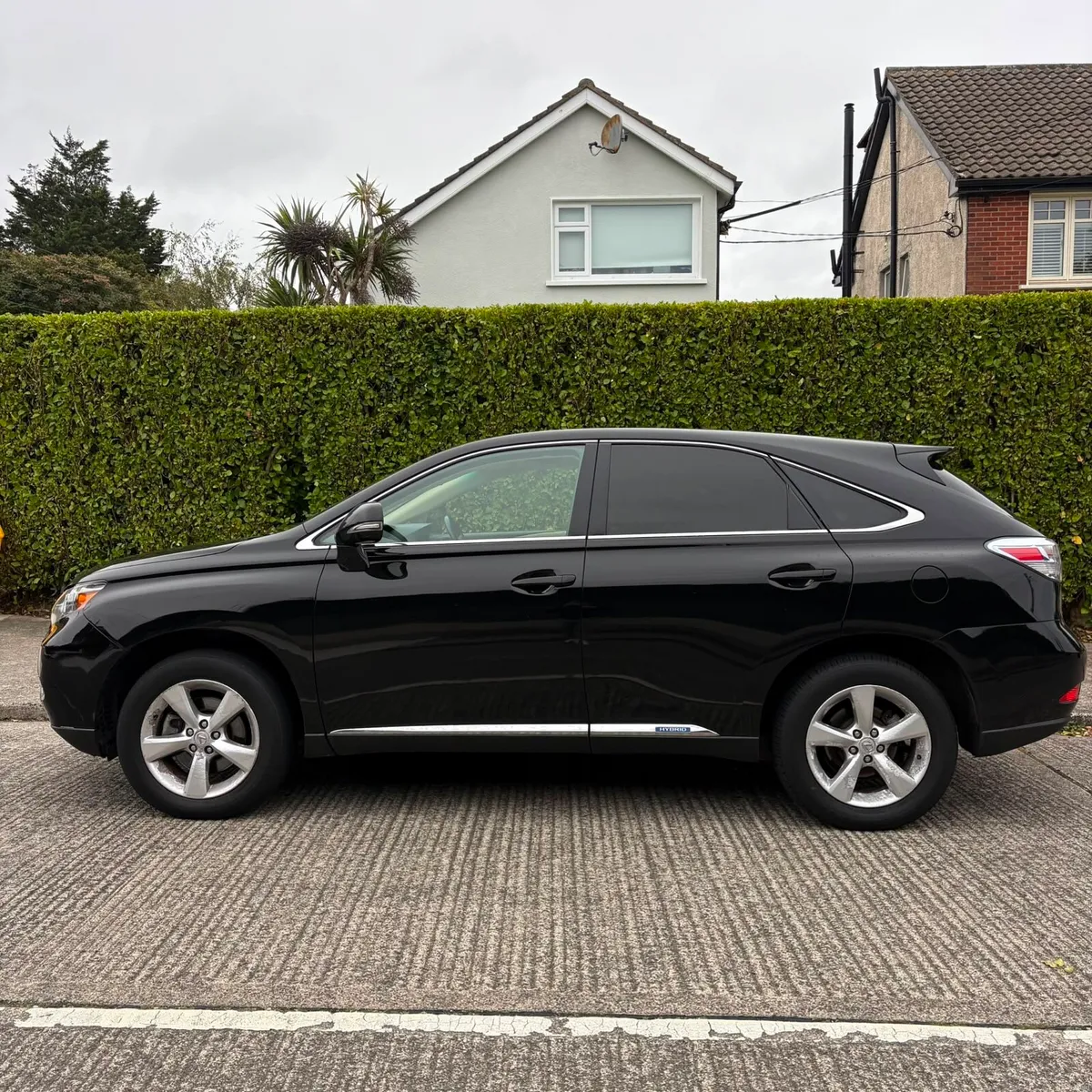 LEXUS RX450H, AUTOMATIC, BRAND NEW NCT 10/27 - Image 3