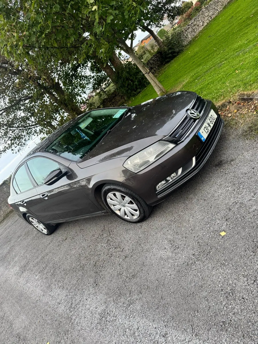 Low kms 131 Passat High-Line 1.6D nct 7/27 &tax - Image 1