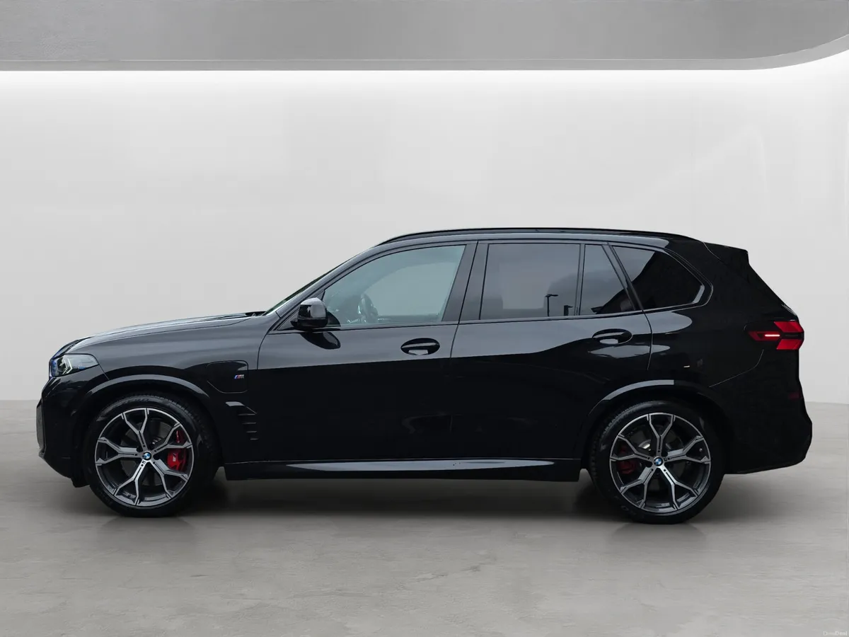 2026 BMW X5 50E M-SPORT AUTO.HUGE SPEC. - Image 4