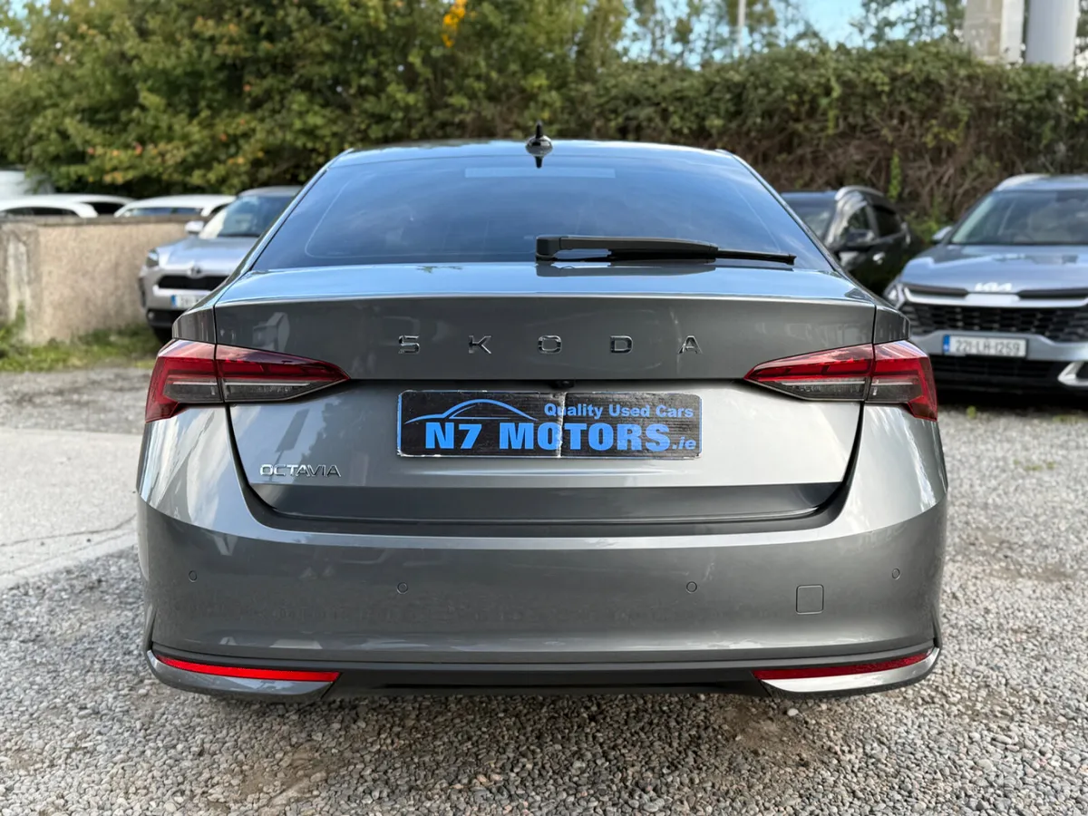 2024 Skoda Octavia 1.5 HYBRID SELECTION DSG AUTO - Image 4