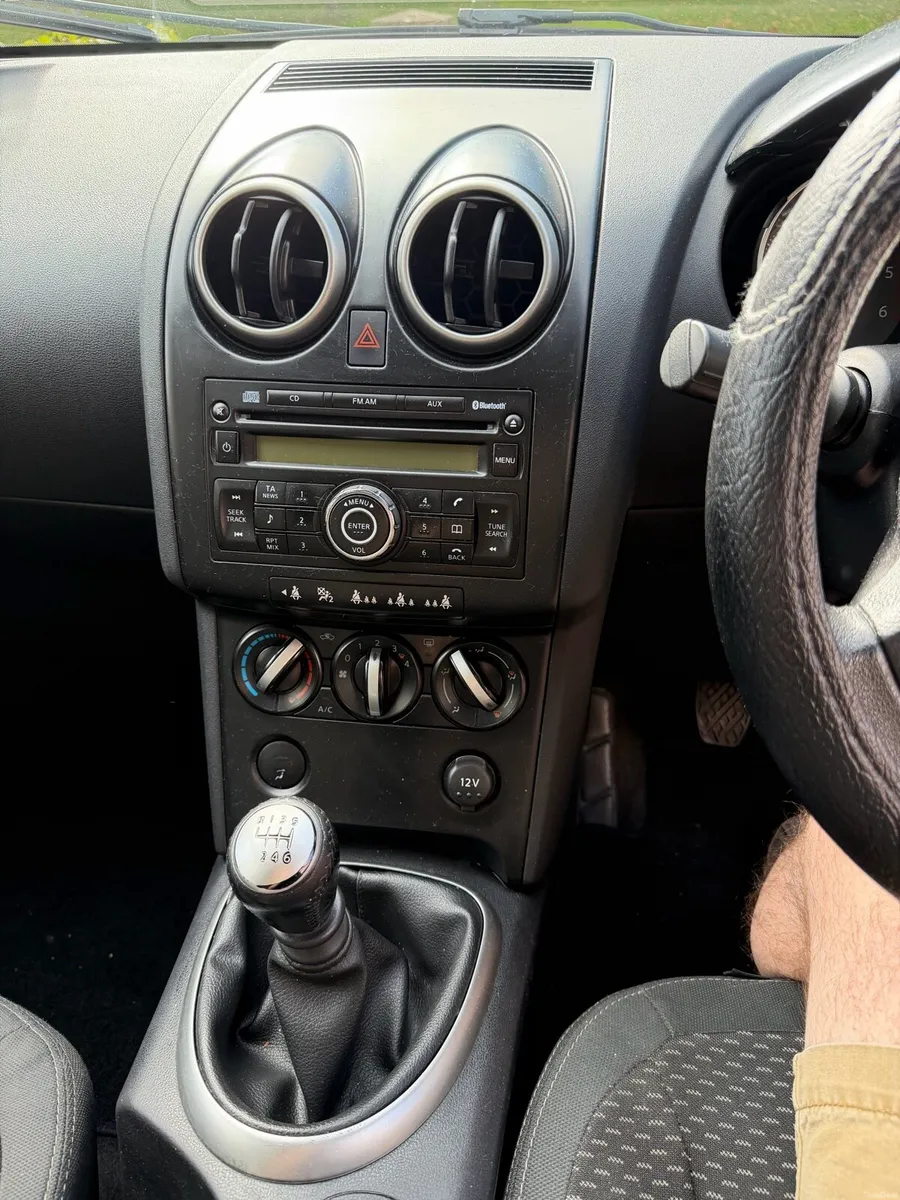 Nissan Qashqai +2 - Image 5