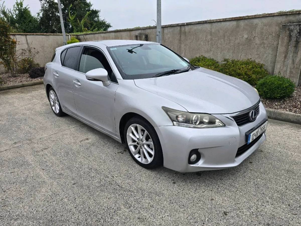 Lexus CT 200 Automatic Petrol Hybrid - Image 2