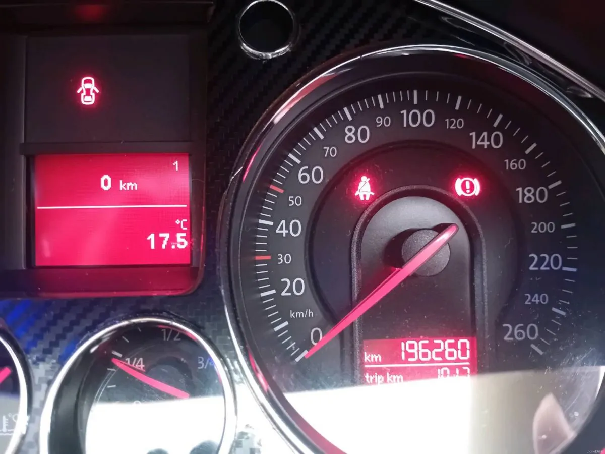 VW Passat 1.6 FSI Highline | LONG NCT 02/27 - Image 2