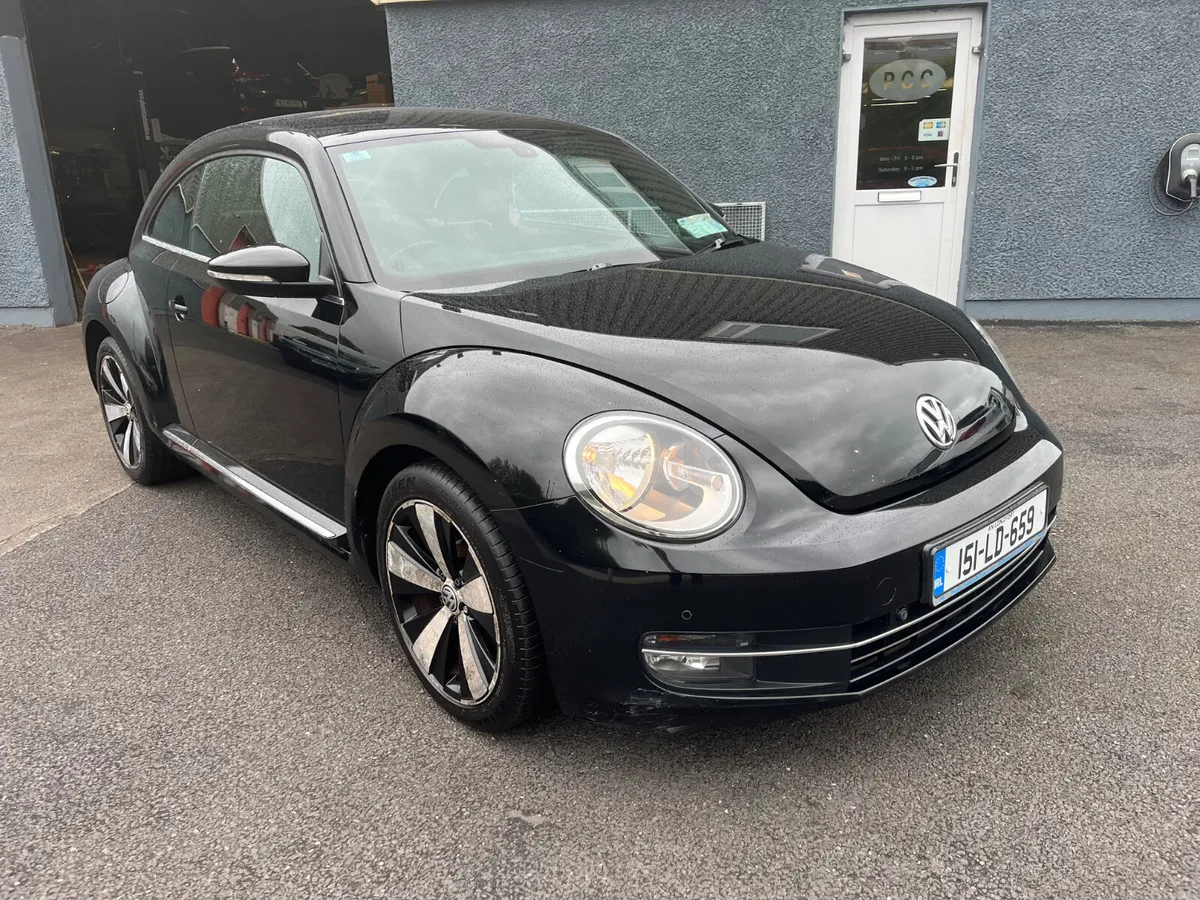 Volkswagen Beetle 2015**Nice car** - Image 2