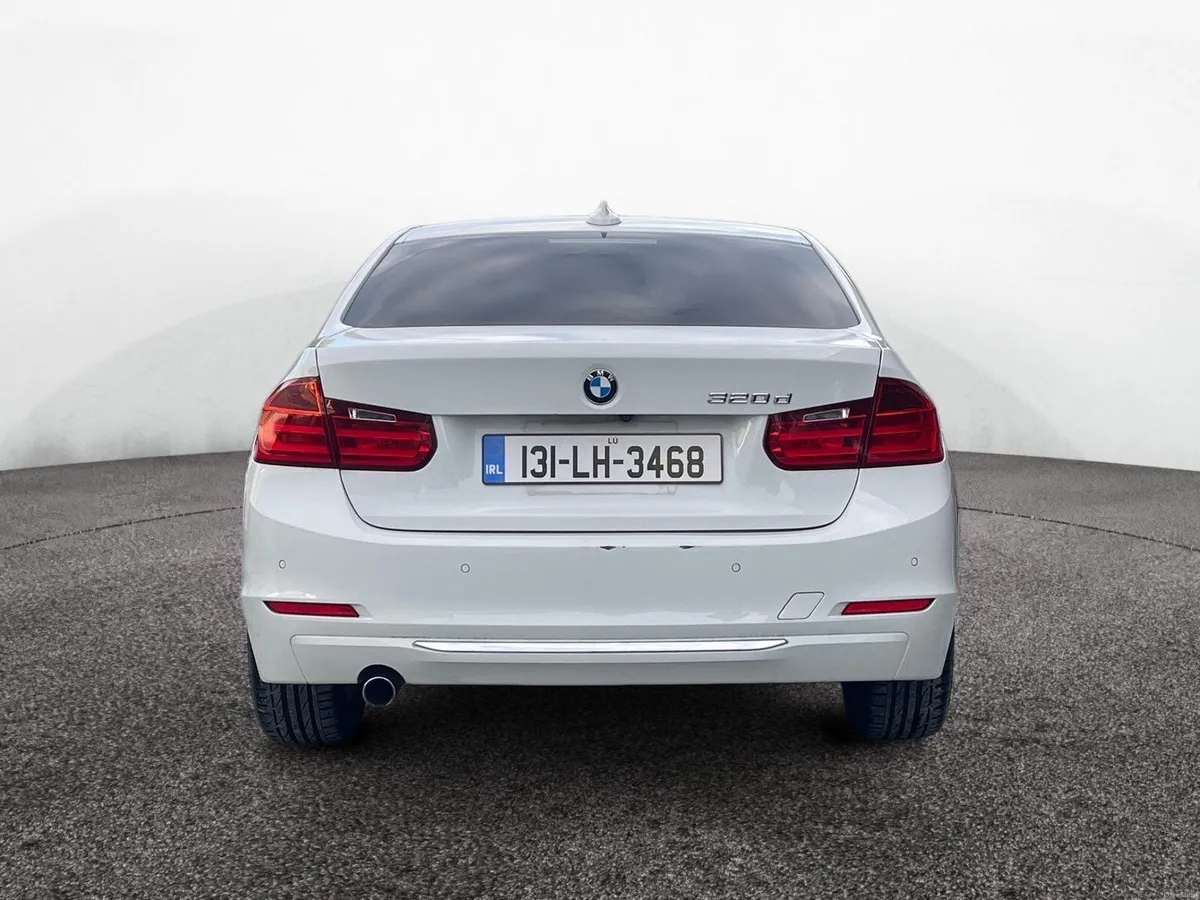 BMW 3-Series 2013 - 2.0L DIESEL - Image 3