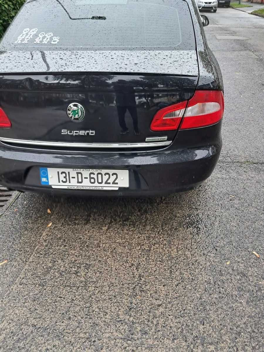 Skoda Superb 2013 - Image 2